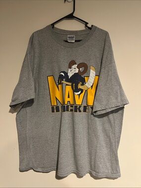 ♻️ Navy Hockey T-Shirt